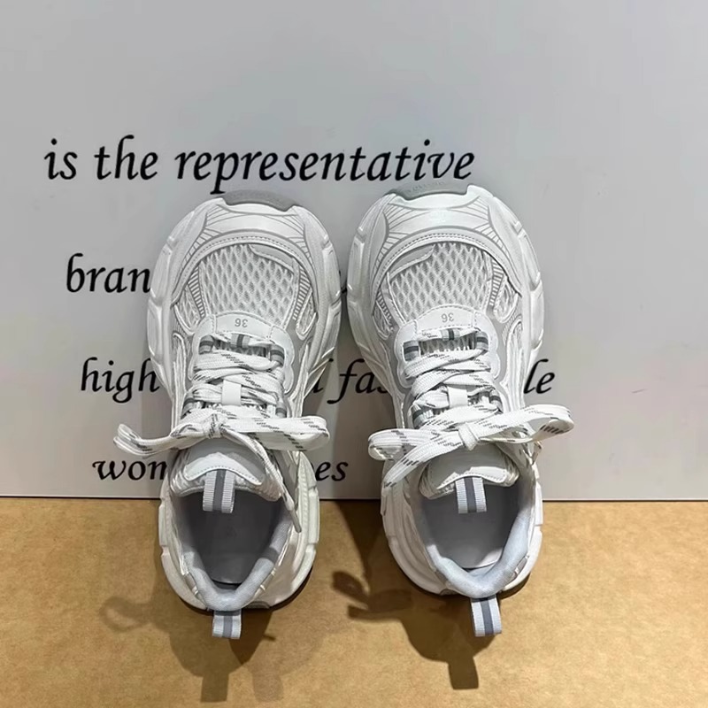 Новые массивные кроссовки 2026 – обзор и цена Running Shoes Women